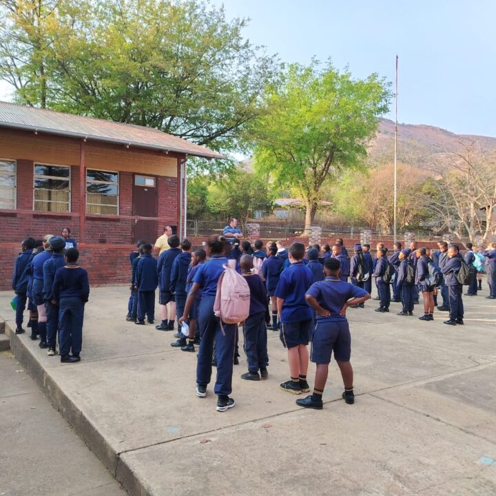 Oosterlijn Primary School Image 2